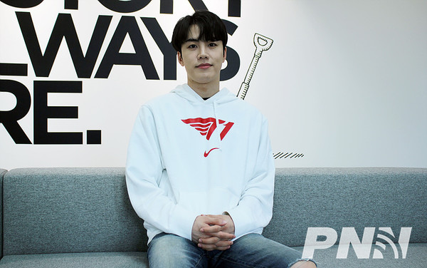 프로게이머에서 전직… ‘플레임’의 슬기로운 스트리머 생활